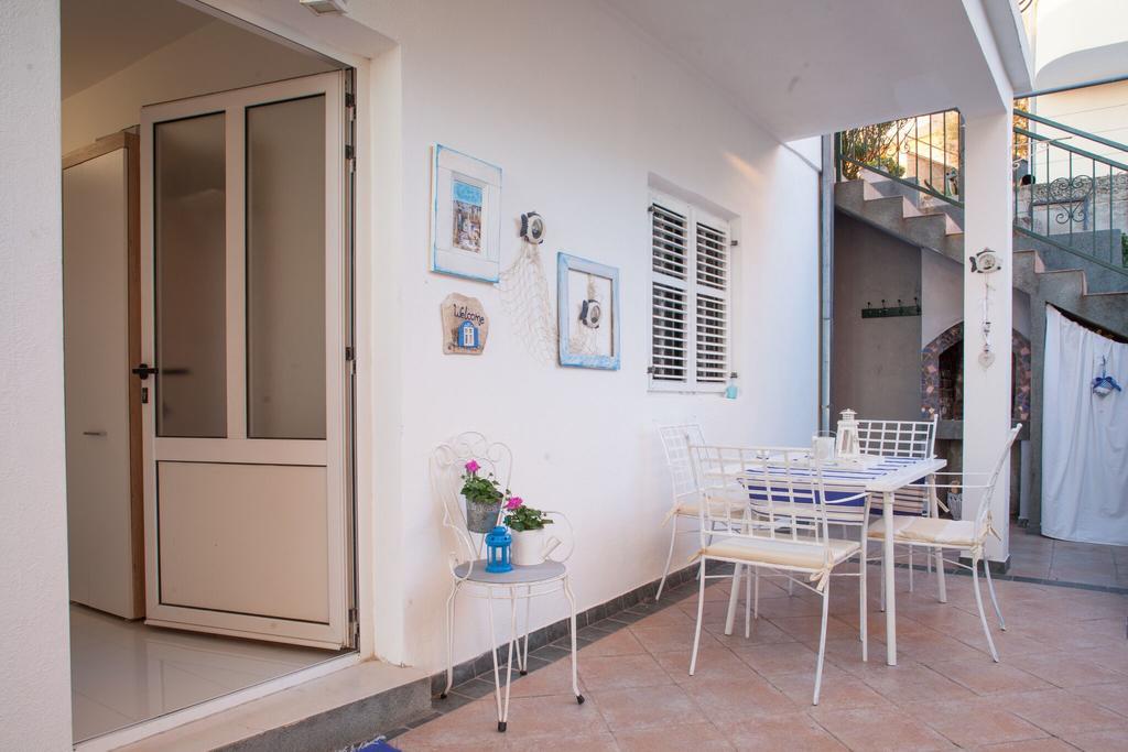 Apartment Kairos *